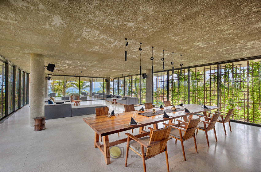 PENTHOUSE - Lầu Trên